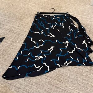 Diane Von Furstenberg ribbon design bow tie asymmetrical faux wrap skirt.